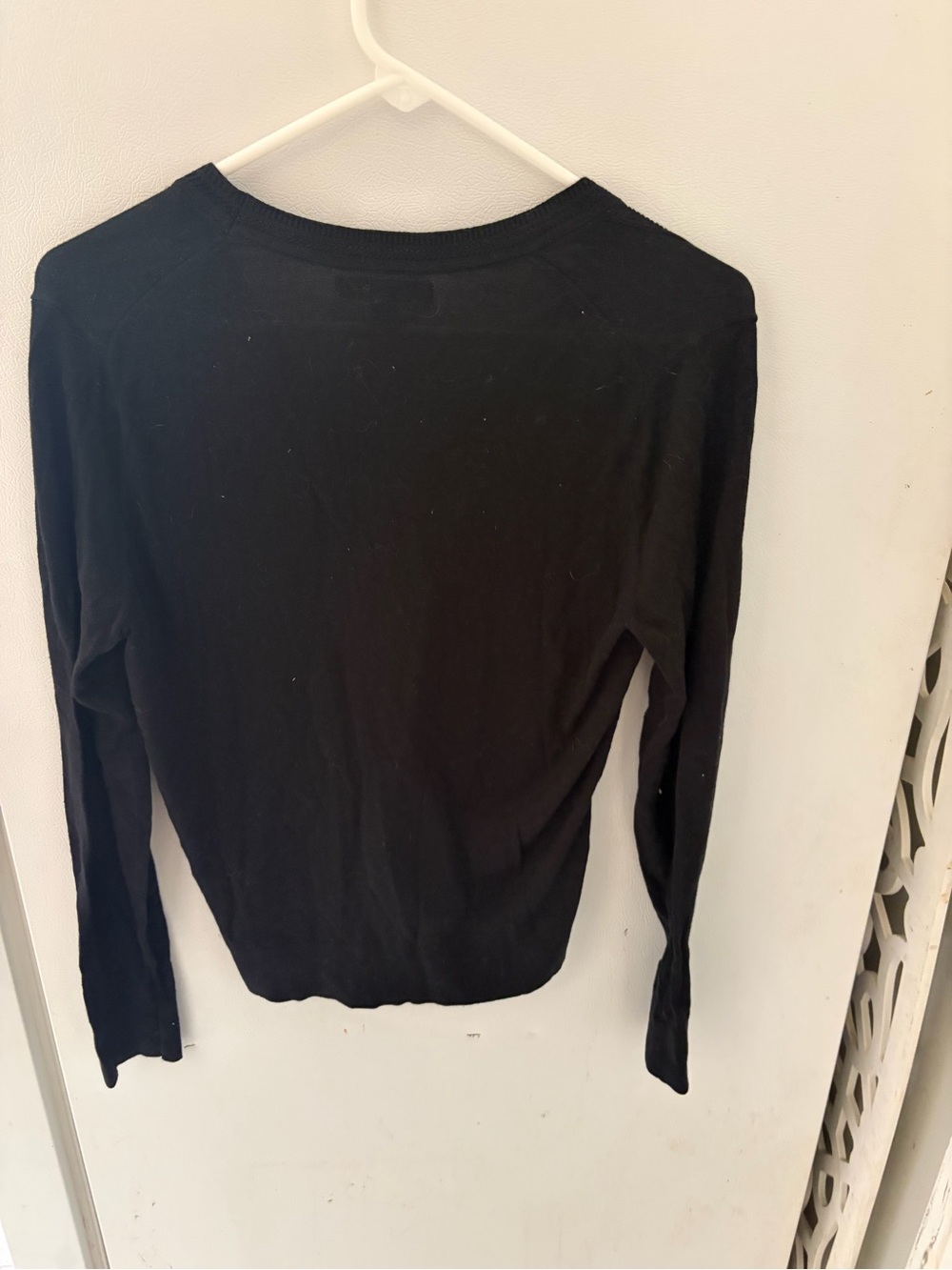 Banana Republic Black V-Neck Button-Front Cardigan - Picture 2 of 4